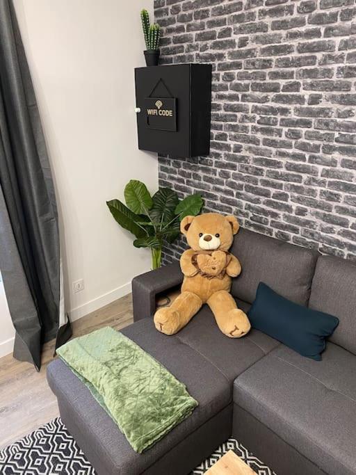 Super Appartement T3 Proche Gare Sens Dış mekan fotoğraf